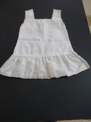 5 - Her Majesty Vintage Young Girls Ivory/White Slip Various Sizes Nylon Lace Trim Made in USA #1