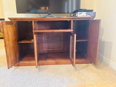 GORGEOUS MEDIA/ENTERTAINMENT CABINET