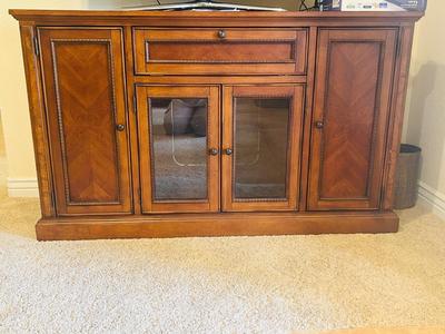 GORGEOUS MEDIA/ENTERTAINMENT CABINET