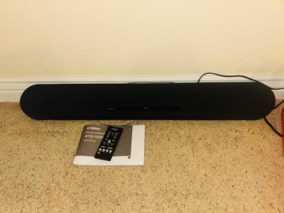 YAMAHA ATS-1080 FRONT SURROUND SYSTEM SOUND BAR AND A NEW ROKU 3