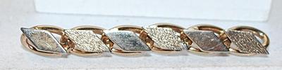 Six Trapezoids on a Chain Link Base BROOCH (3" x ½") on a Gold Tone Setting