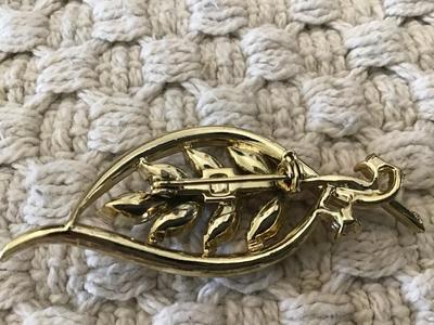 Vintage Rhinestone Brooch