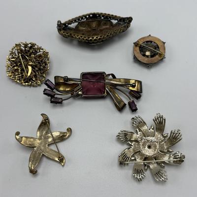Vintage Brooches incl. Cloisonné w/ Unique Jewelry & More (ST-HS)