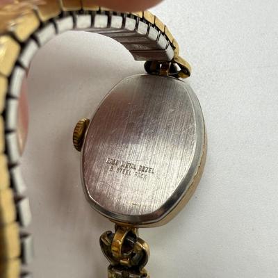 Vintage Brooches incl. Cloisonné w/ Unique Jewelry & More (ST-HS)