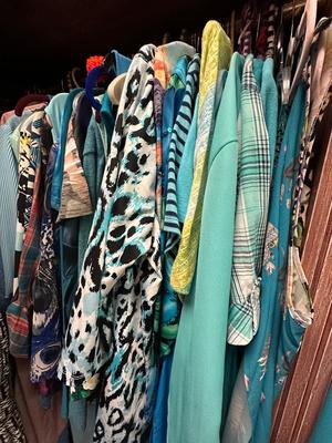 Clothing - Women's Boutique & Fashion Brands - 30-60 pieces size L - 2XL