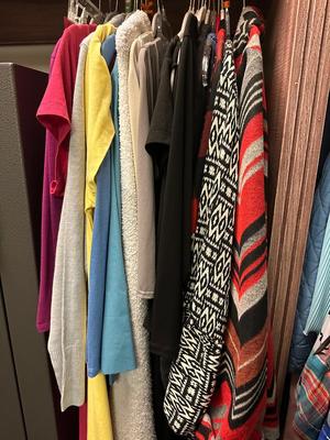 Clothing - Women's Boutique & Fashion Brands 40 - 80 pieces size L - 2XL