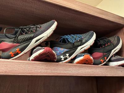 Clothing - Shoes - Althetic trainers size 9 -9.5
