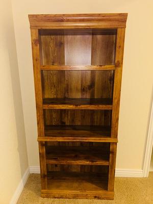 STURDY BOOKSHELF