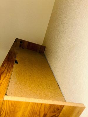 STURDY BOOKSHELF
