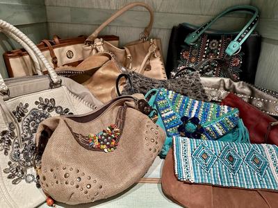 Clothing - Purses - Fashion & Designer Brands