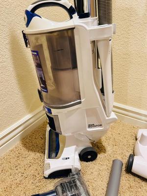 HARDLY USED SHARK ROTATOR NV500 SERIES BAGLESS VACUUM