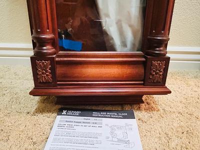 HOWARD MILLER WESTMINSTER CHIME WALL CLOCK