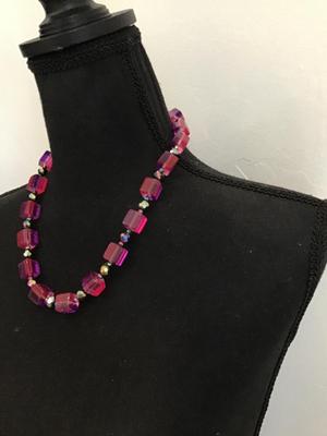Beautiful pink vintage necklace