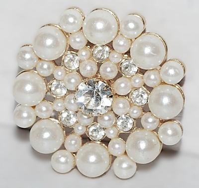 Circles of Faux White PEARLS & Clear Stones BROOCH (1" Diam.) on a Gold Tone Setting