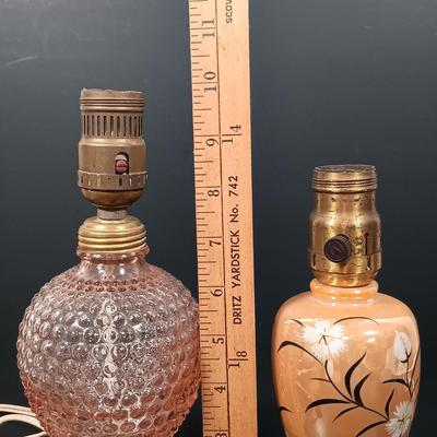 LOT 149: Vintage Lustreware Petite Table Lamp with Pink Hobnail Table Lamp