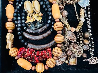 Costume Jewelry lot L - Tribal Wood & Red crystal