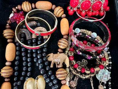 Costume Jewelry lot L - Tribal Wood & Red crystal