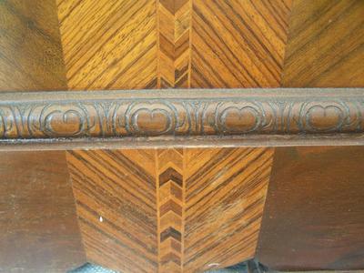 ROOS cedar chest. Beautiful intricately inlaid pattern front.
