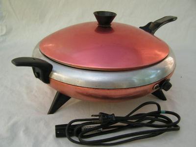 Vintage Century Futuramic Automatic SkilleT, AKA the “frying saucer”