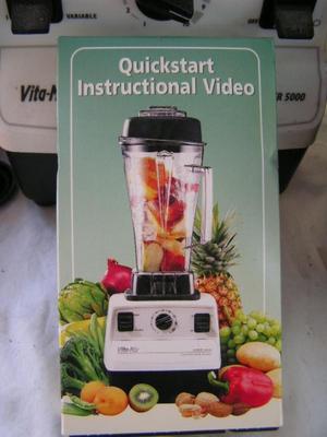 Vita-Mix Super 5000 food blender/processor. Looks like new