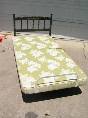 Power adjustable twin bed in good working order & clean condition