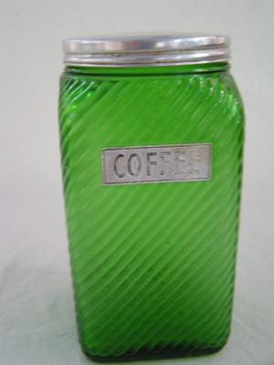 4of4 Square glass canister w/lid. About 7" tall