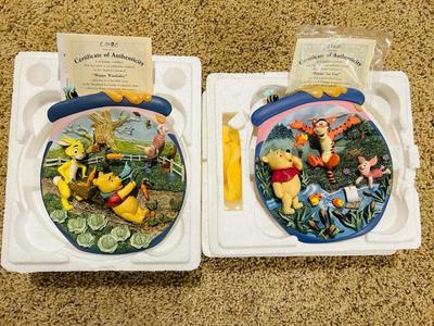WINNIE THE POOH HONEY POT ADVENTURES SCULPTURAL PLATES FROM THE BRADFORD EXCHANGE