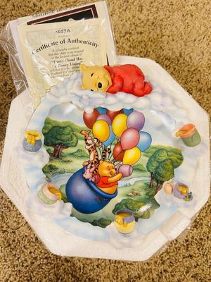 WINNIE THE POOH SWEET DREAMS COLLECTION SCULPTURAL PLATES FROM THE BRADFORD EXCHANGE