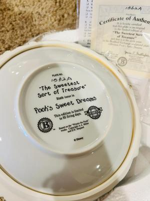 WINNIE THE POOH SWEET DREAMS COLLECTION SCULPTURAL PLATES FROM THE BRADFORD EXCHANGE