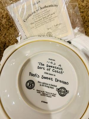 WINNIE THE POOH SWEET DREAMS COLLECTION SCULPTURAL PLATES FROM THE BRADFORD EXCHANGE