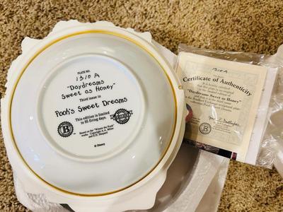 WINNIE THE POOH SWEET DREAMS COLLECTION SCULPTURAL PLATES FROM THE BRADFORD EXCHANGE