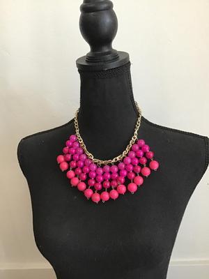Vintage, pink bead necklace