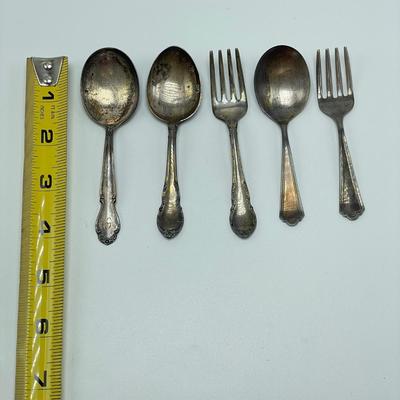Five Sterling Children’s Flatware (ST-SS)