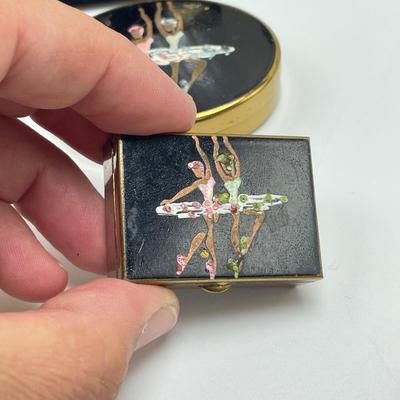 Compacts, Locket, Cameos and More Timeless Pieces (ST-SS)