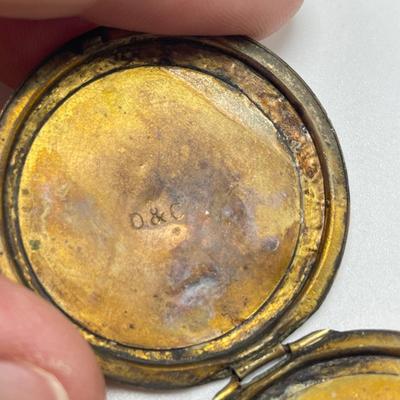 Compacts, Locket, Cameos and More Timeless Pieces (ST-SS)