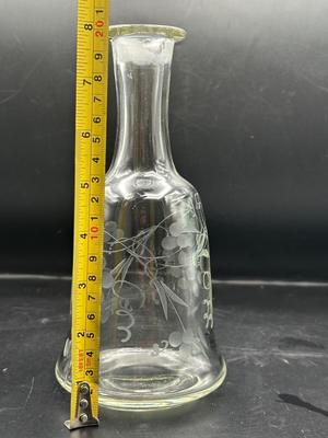 Vintage Etched Glass 8” Decanter with Stopper – Grape & Vine