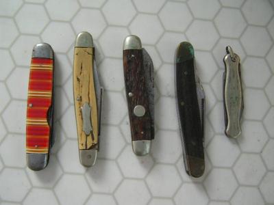 Lot of 5 old pocket knives