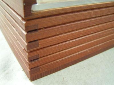 Dutch Masters Showcase, cigar box. Solid wood construction . . .