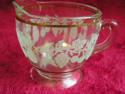 (1of2) Bartlett Collins vintage gold trimmed leaf & grape etched glass