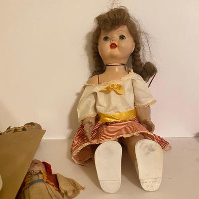 LOT 5B: Collection of Vintage / Antique Dolls