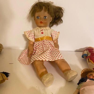 LOT 5B: Collection of Vintage / Antique Dolls