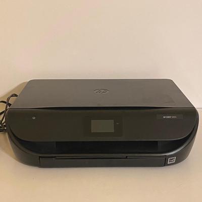 LOT 8B: HP Envy 5055 Printer and Fellowes Paper Shredder