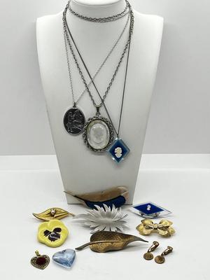 Sale Photo Thumbnail #948