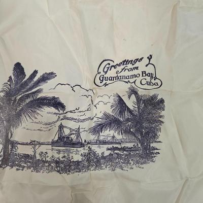 LOT 83L: Vintage Post Cards, Chicago Landmark Photos, and Ladies' Handkerchiefs from Pre-Castro Cuba