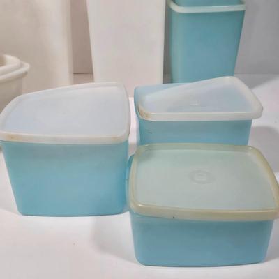 LOT 122L: Big Lot of Vintage Tupperware Including Hamburger Patty Forms, Cereal Container, and More