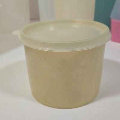 LOT 122L: Big Lot of Vintage Tupperware Including Hamburger Patty Forms, Cereal Container, and More