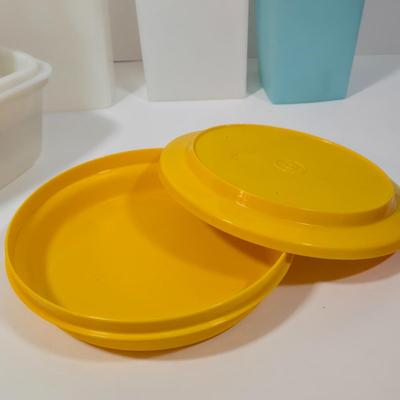 LOT 122L: Big Lot of Vintage Tupperware Including Hamburger Patty Forms, Cereal Container, and More