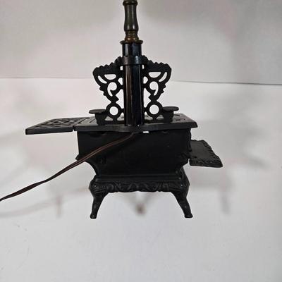 LOT 123L: Vintage Miniature Crescent Cast Iron Stove Table Lamp