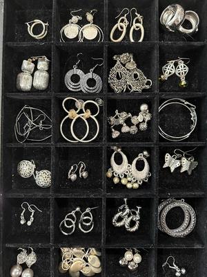 Costume Jewelry Earring Lot - C - Silver Tone 24 Pairs