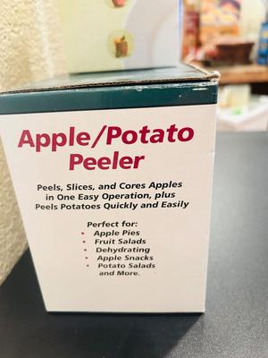 APPLE/POTATO PEELER, TOMATO/MOZZARELLA SLICER, PINEAPPLE SLICER AND MINI MULTI GRATER